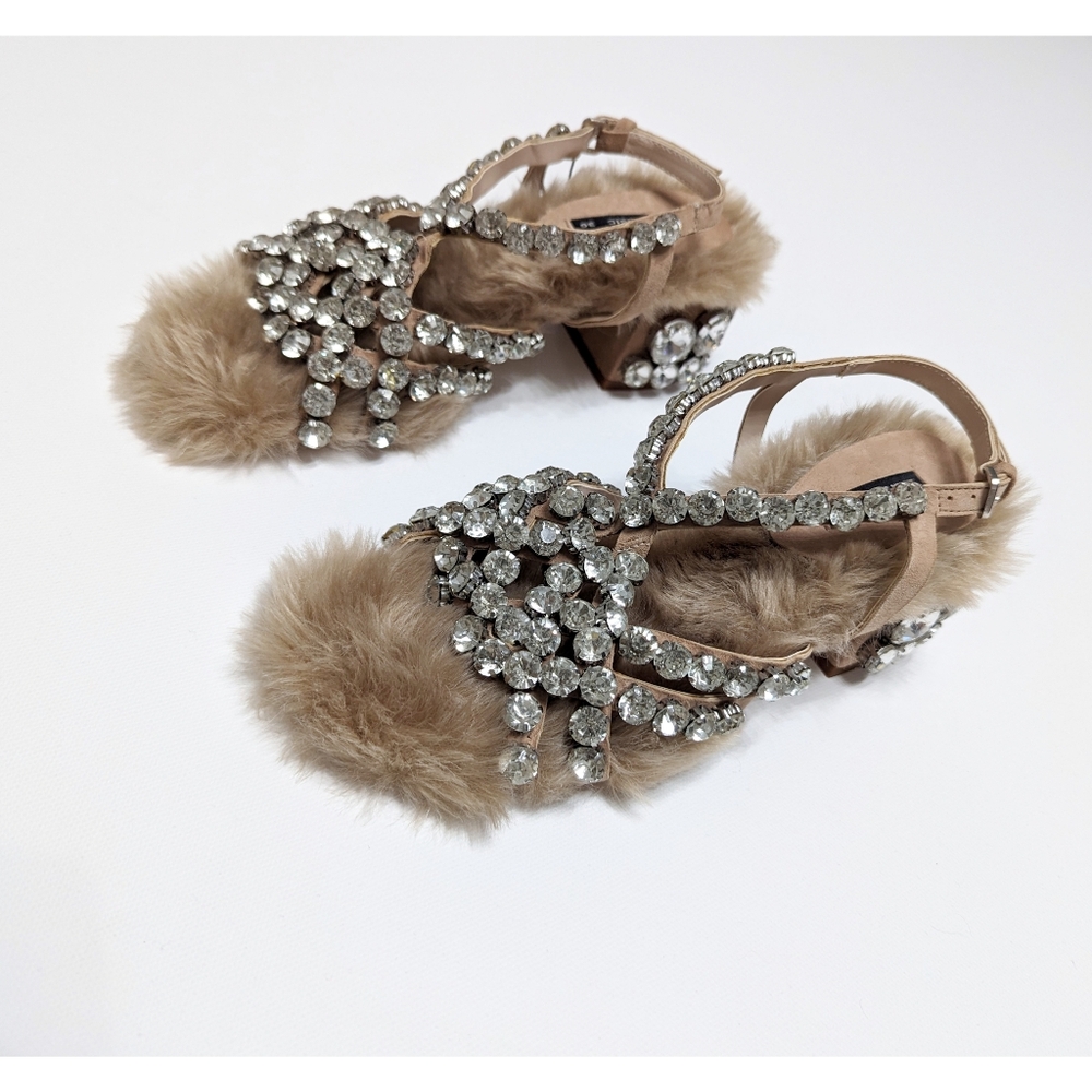 ZARA Limited Edition Exclusive Collection Rhinestone Faux Fur Leather Sandals 6 - Picture 6 of 15